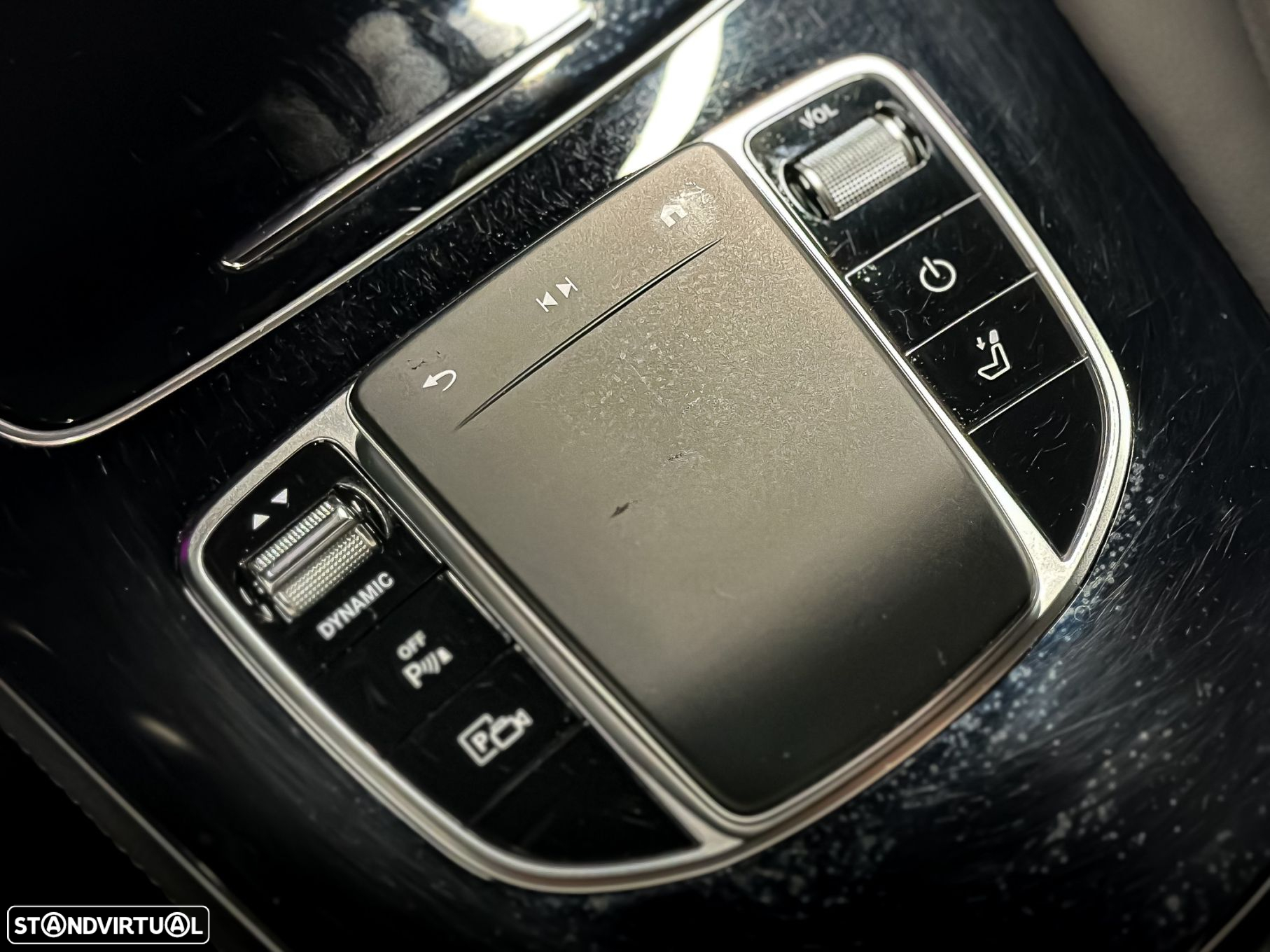 Mercedes-Benz E 300 - 25