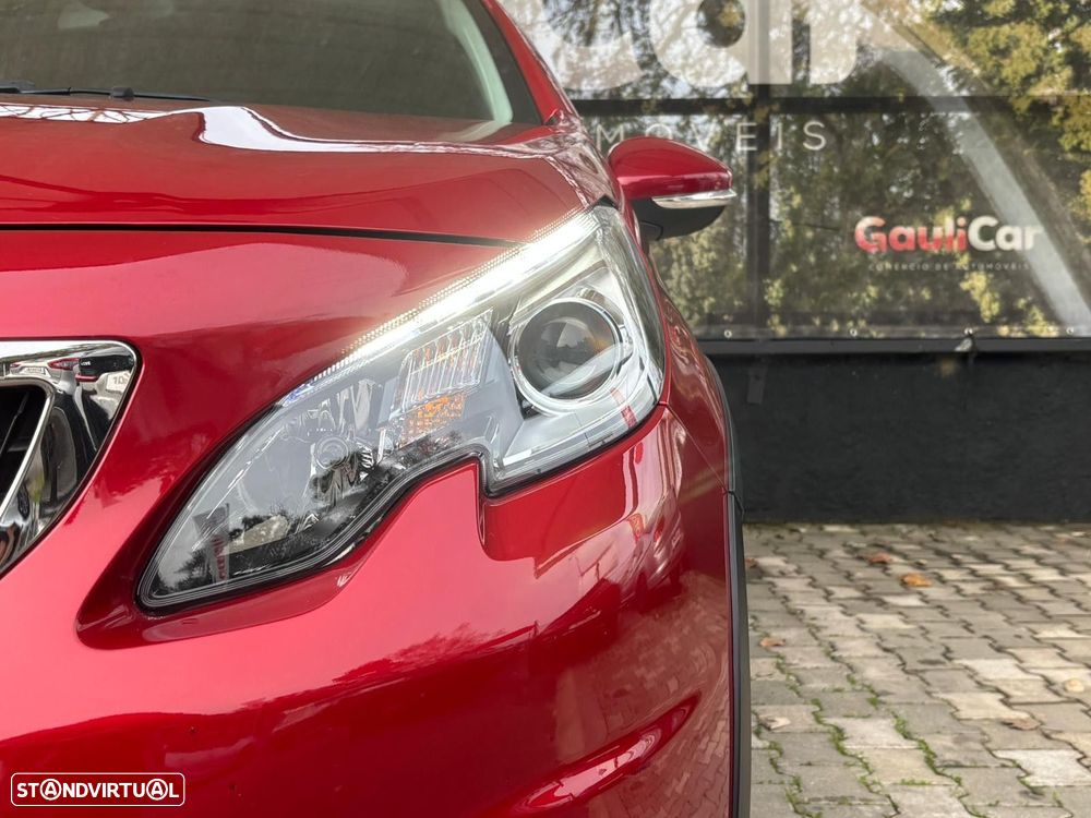 Peugeot 2008 1.6 BlueHDi Allure - 3