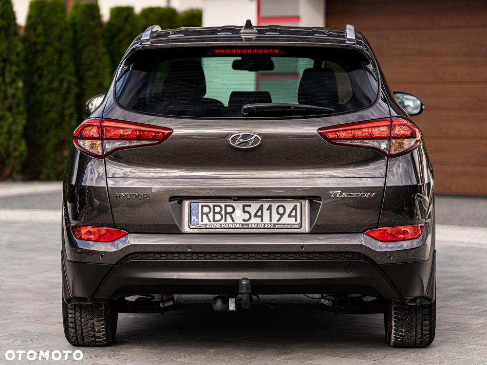 Hyundai Tucson blue 1.6 GDi 2WD Intro Edition - 16