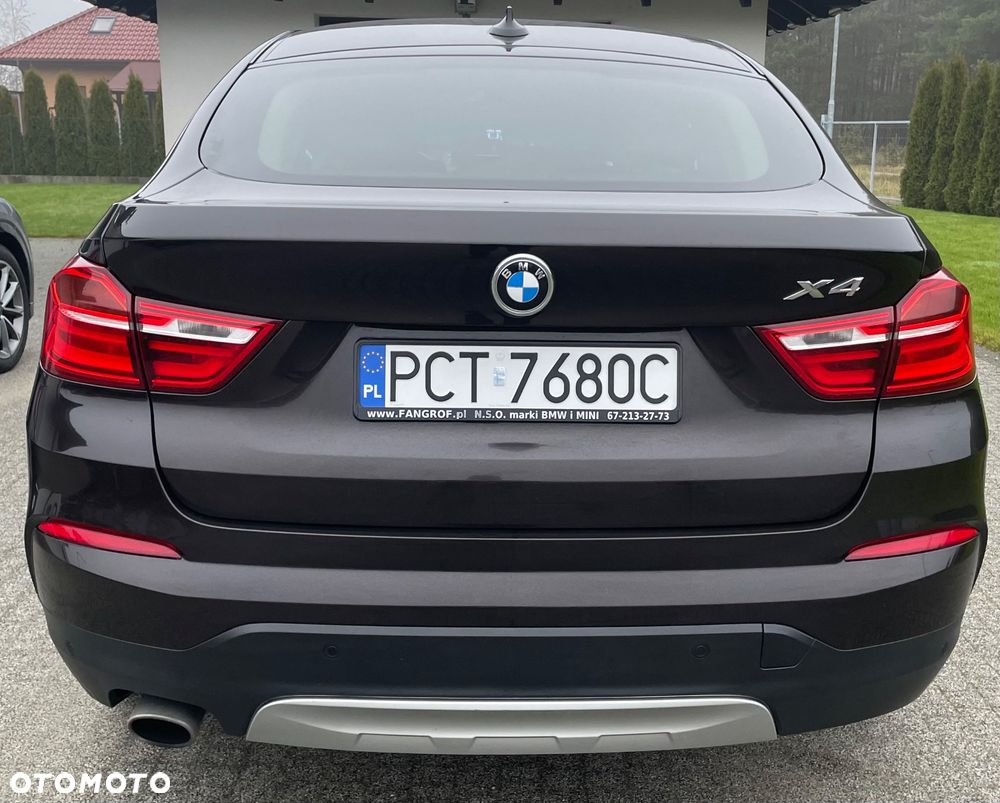 BMW X4 xDrive20i Advantage - 2