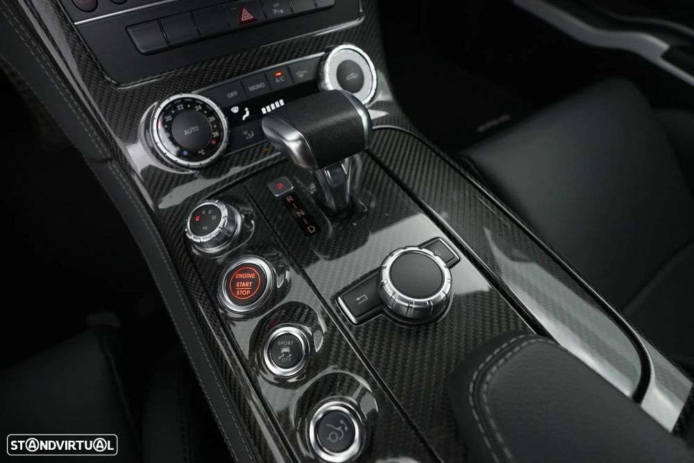 Mercedes-Benz SLS 63 AMG - 23