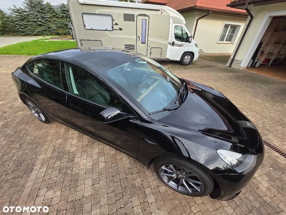 Tesla Model 3 Langstreckenbatterie Allradantrieb Dual Motor - 3