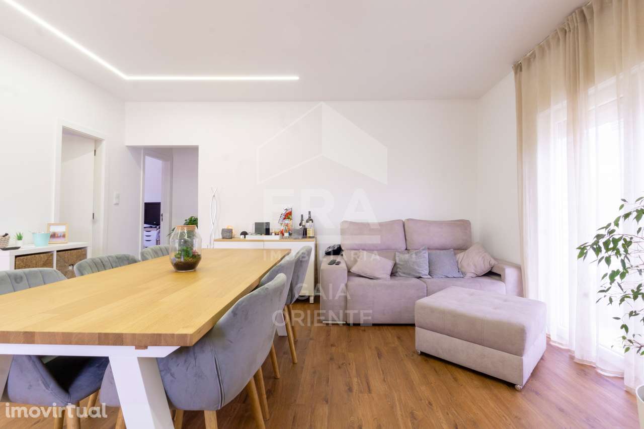 Andar moradia T2 +  T2 em anexo - Canelas - Grande imagem: 5/25