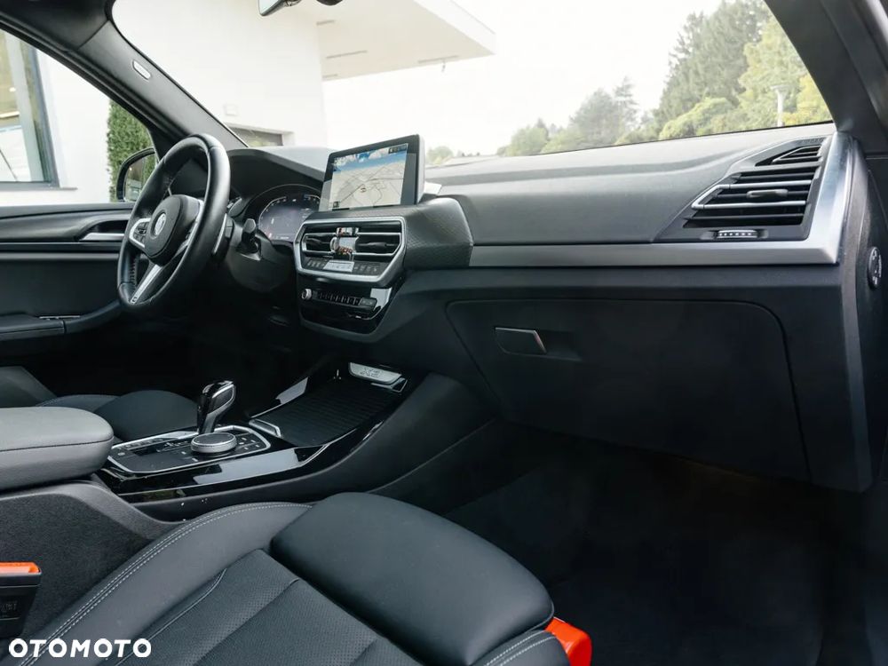 BMW X3 xDrive20i - 8