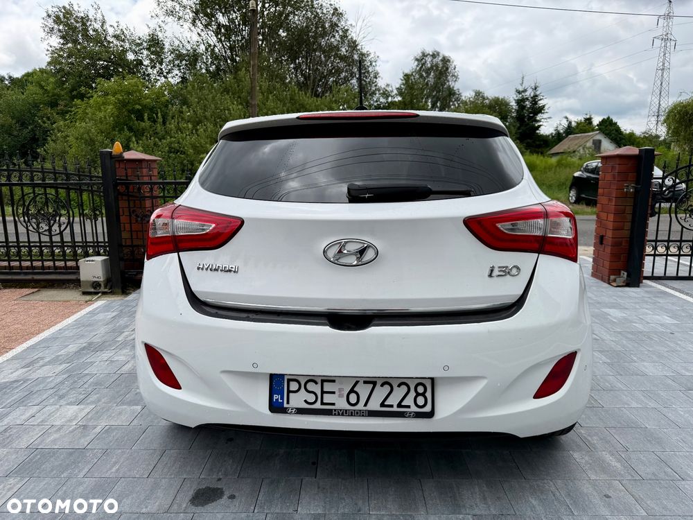 Hyundai i30 1.6 CRDI Passion - 12