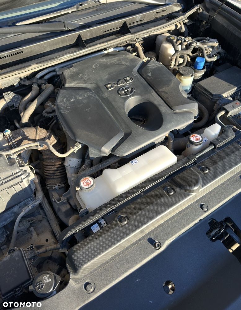 Toyota Land Cruiser - 14