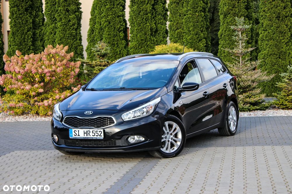Kia Ceed 1.6 CRDi 128 ISG SW Vision - 2