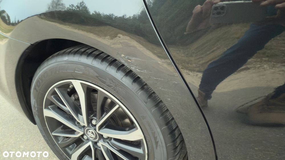 Toyota Avensis 2.0 D-4D Prestige - 6