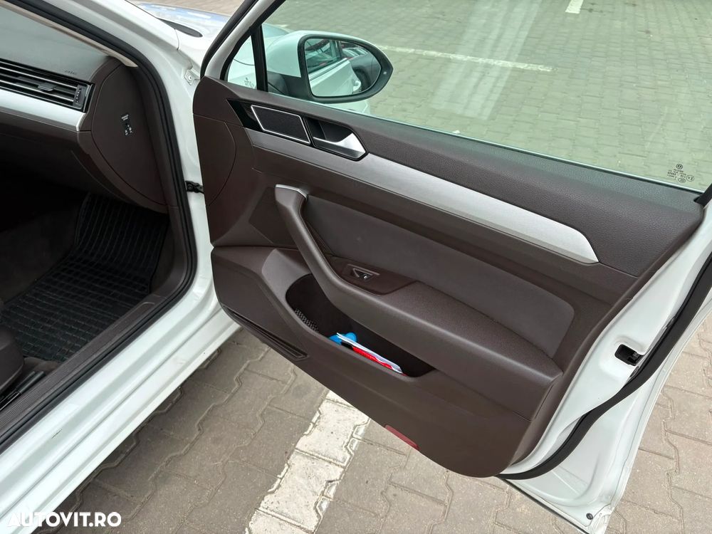 Volkswagen Passat 2.0 TDI DSG Comfortline - 7