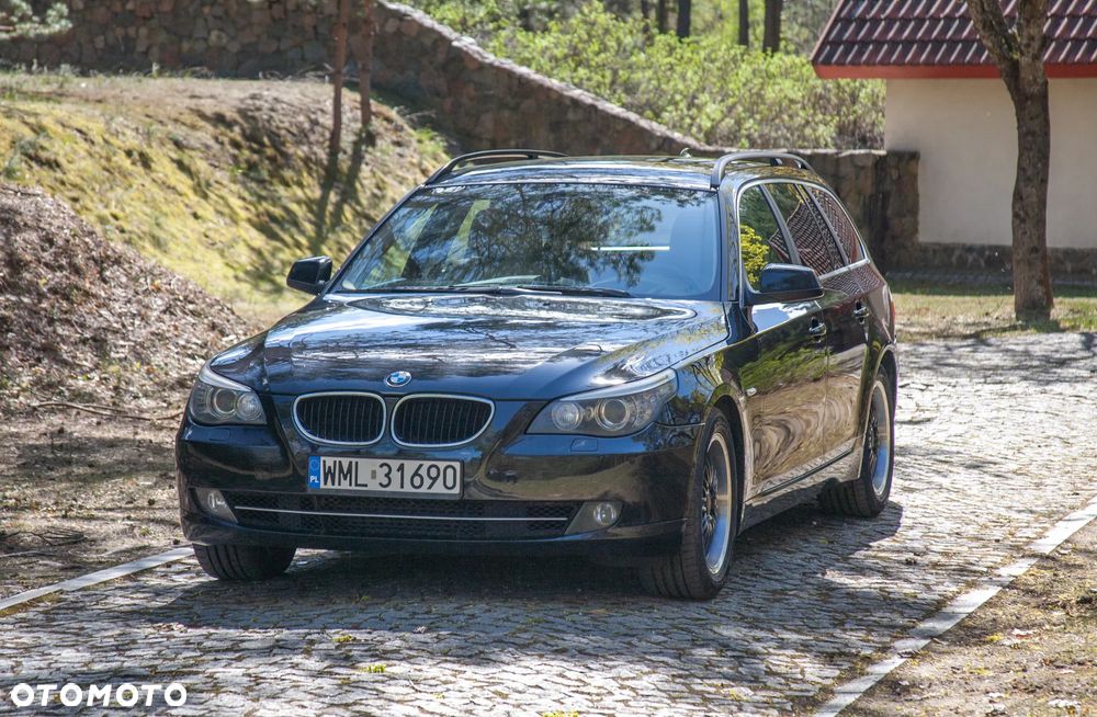 BMW Seria 5 525d - 19