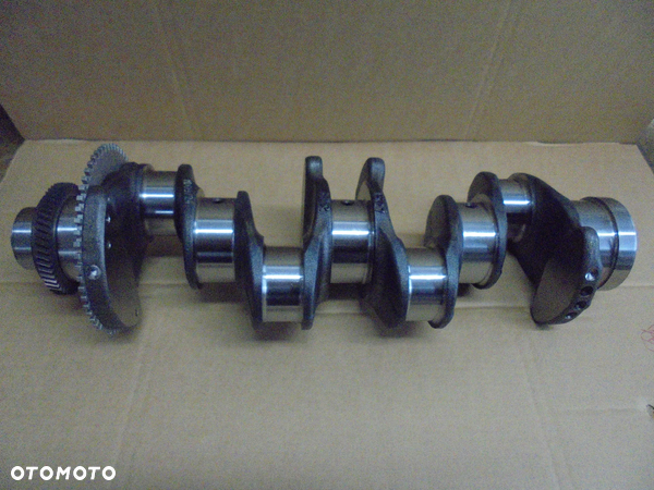 5802176037 WAŁ KORBOWY IVECO/FIAT 2.3 EURO 6