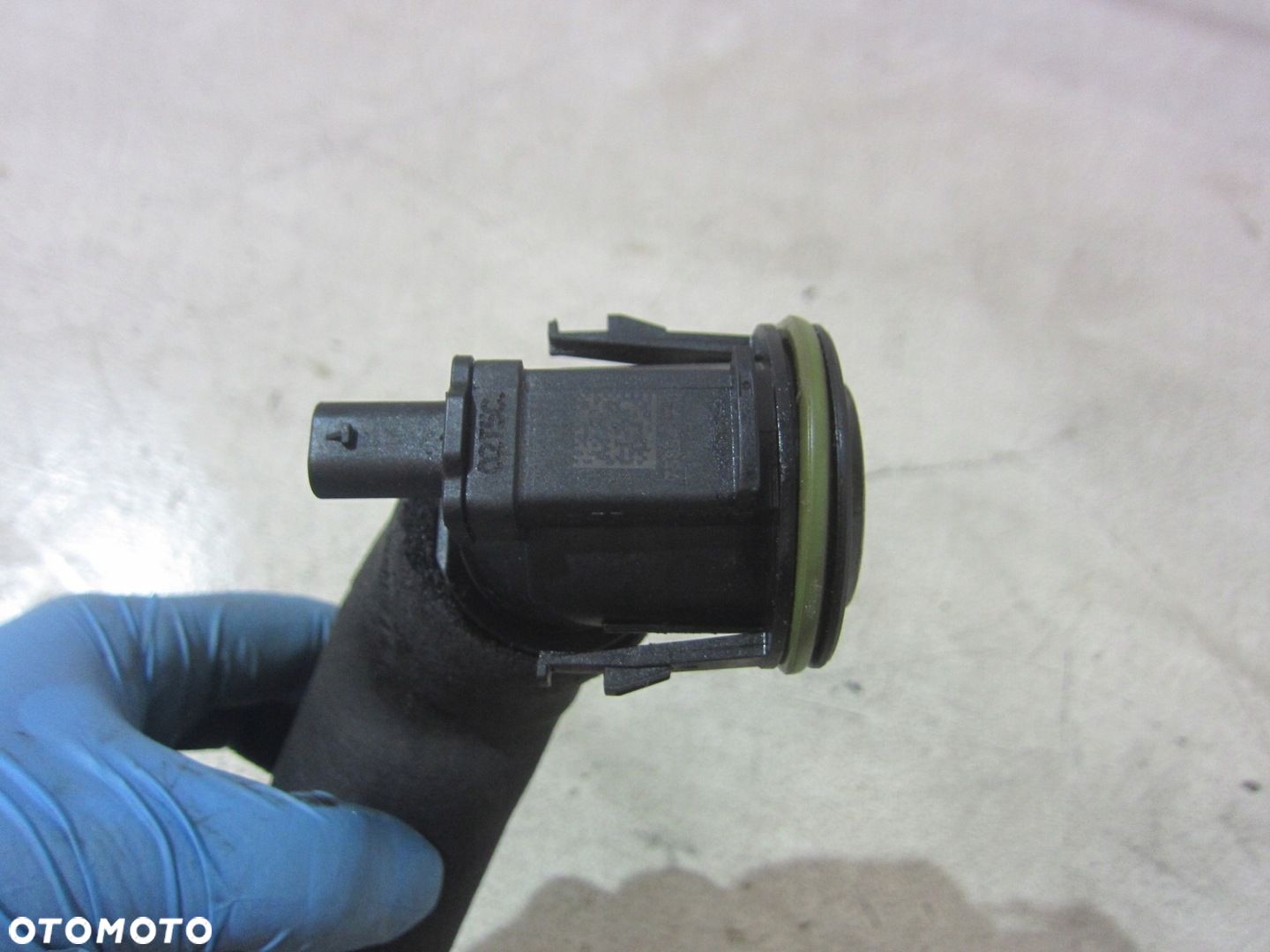 BMW F10 N20 F30 WĄŻ PRZEWÓD ODPOWIETRZAJĄCY RURA ODMY 11127588417 7588417 - 1