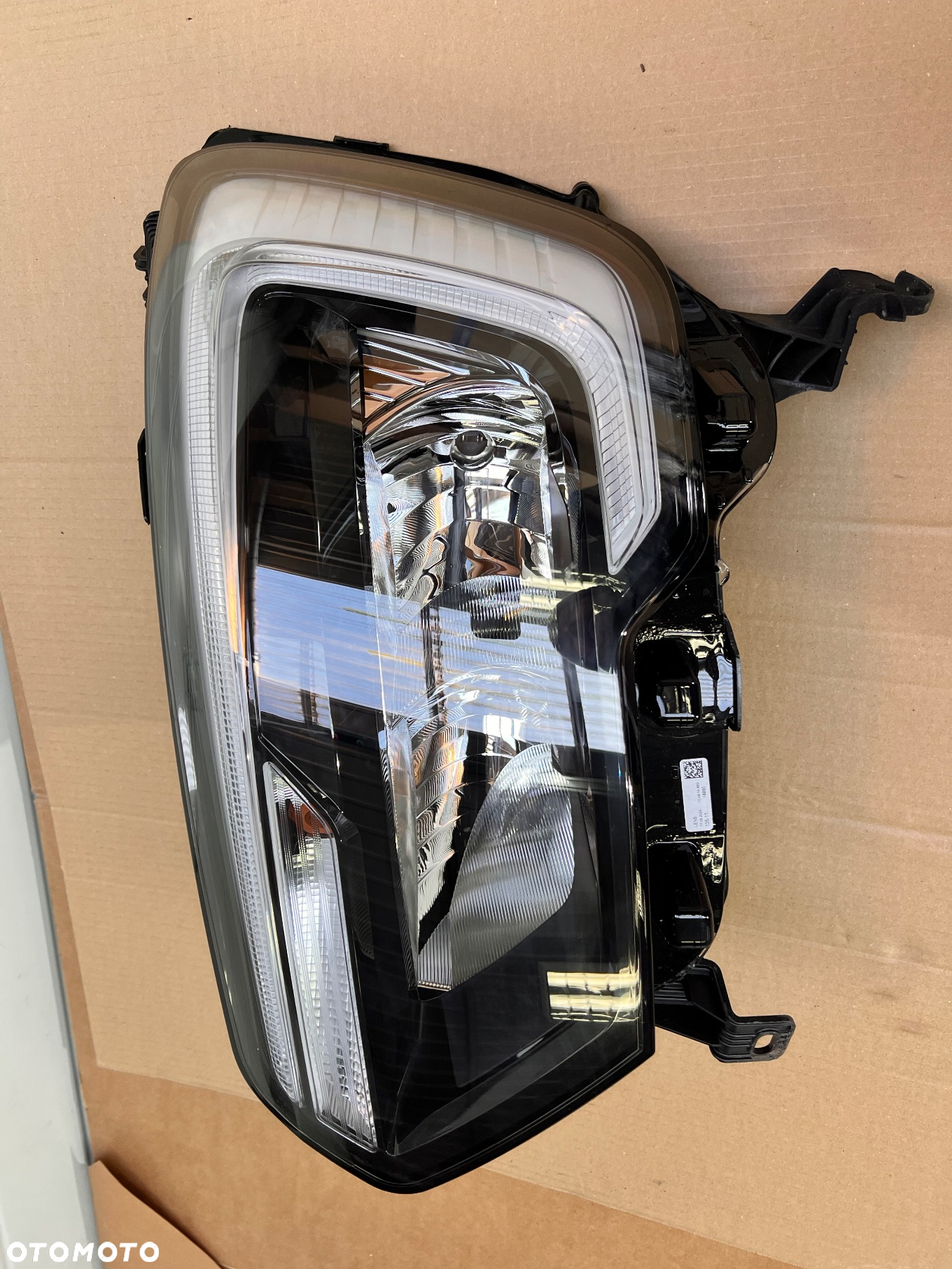 RENAULT MASTER IV LAMPA PRZEDNIA LEWA lub PRAWA - 10