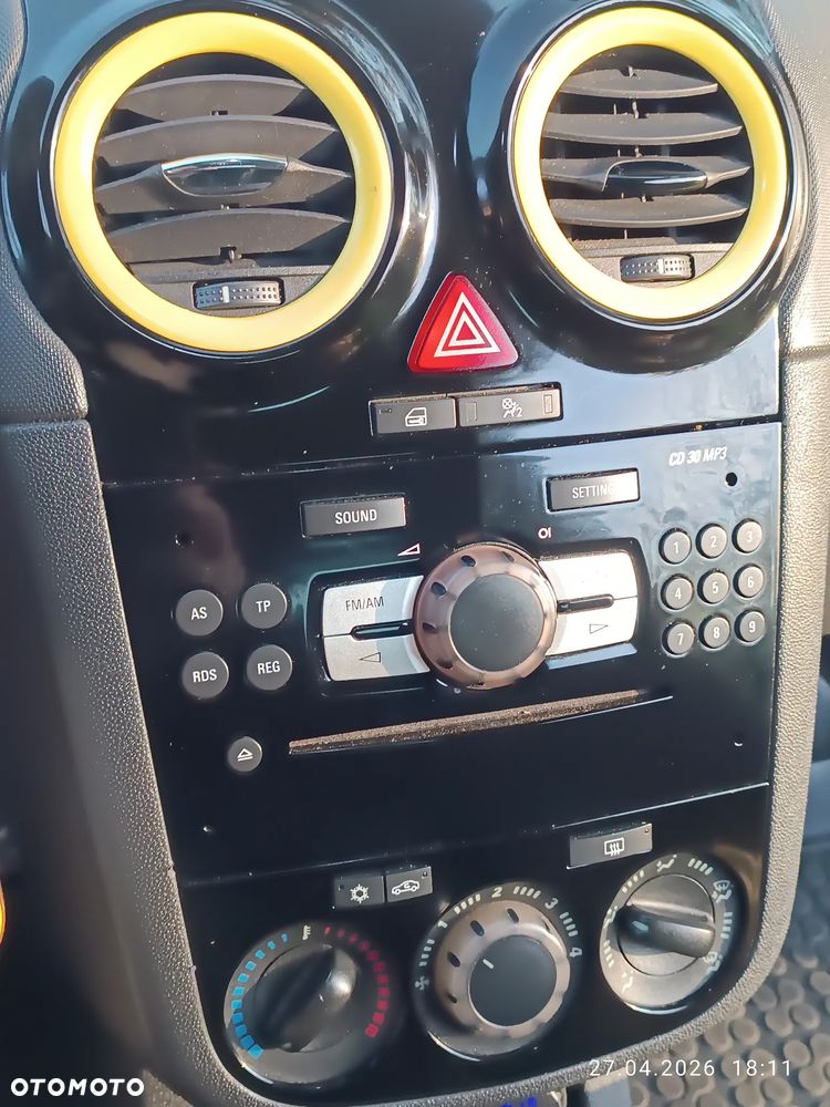 Opel Corsa - 20