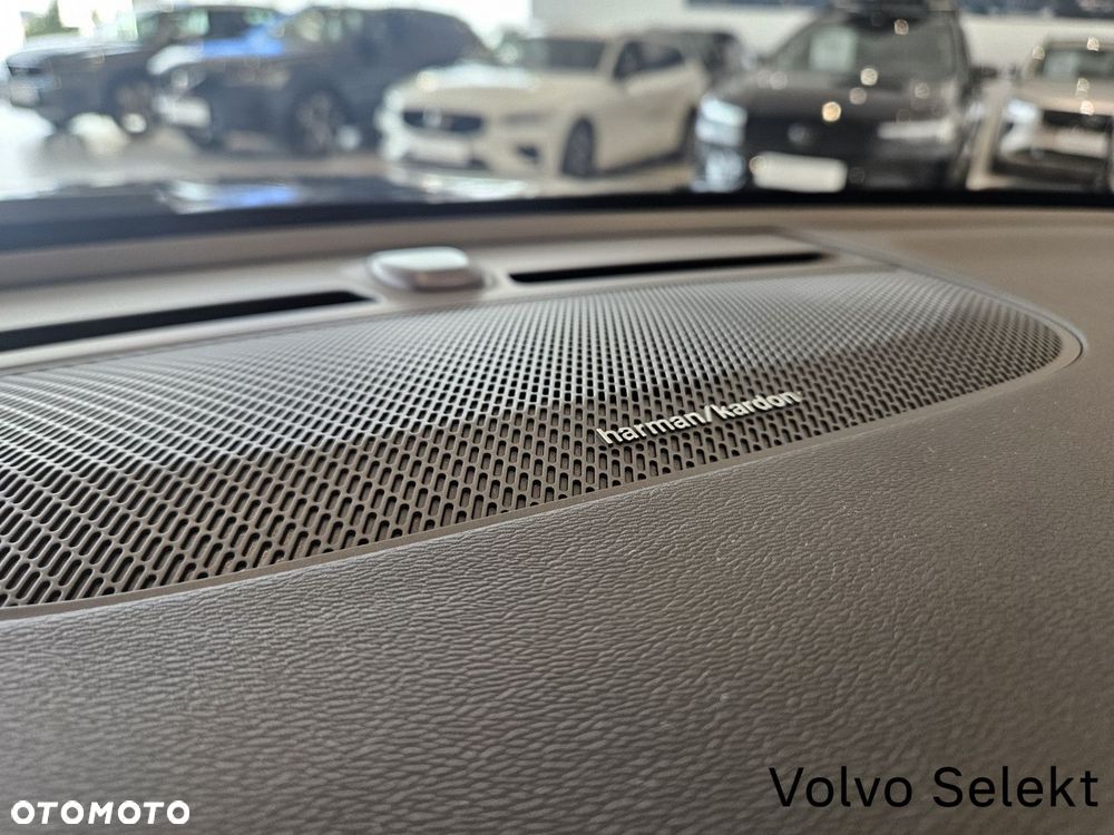 Volvo XC 40 - 27