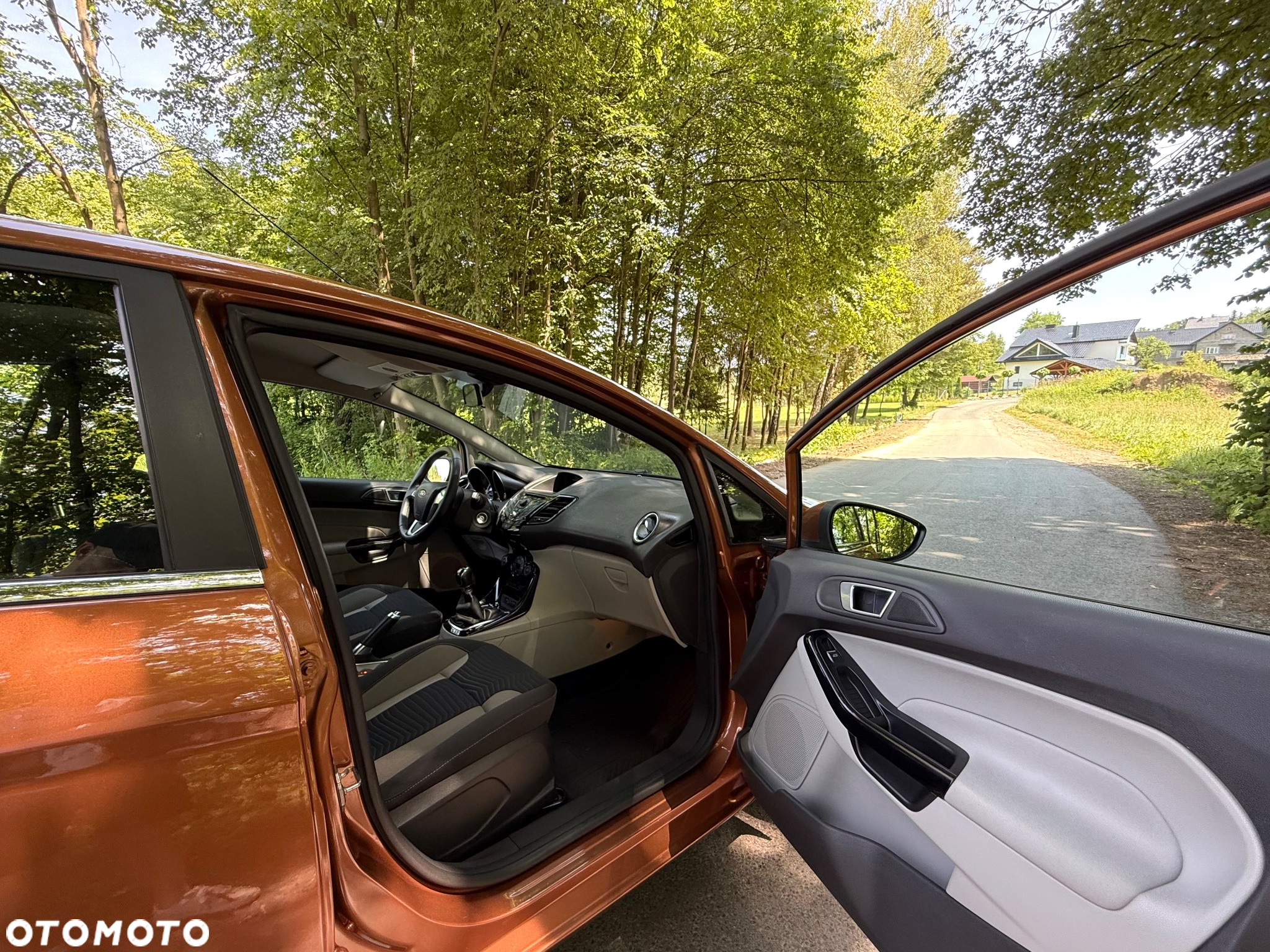 Ford Fiesta 1.4 Titanium - 24