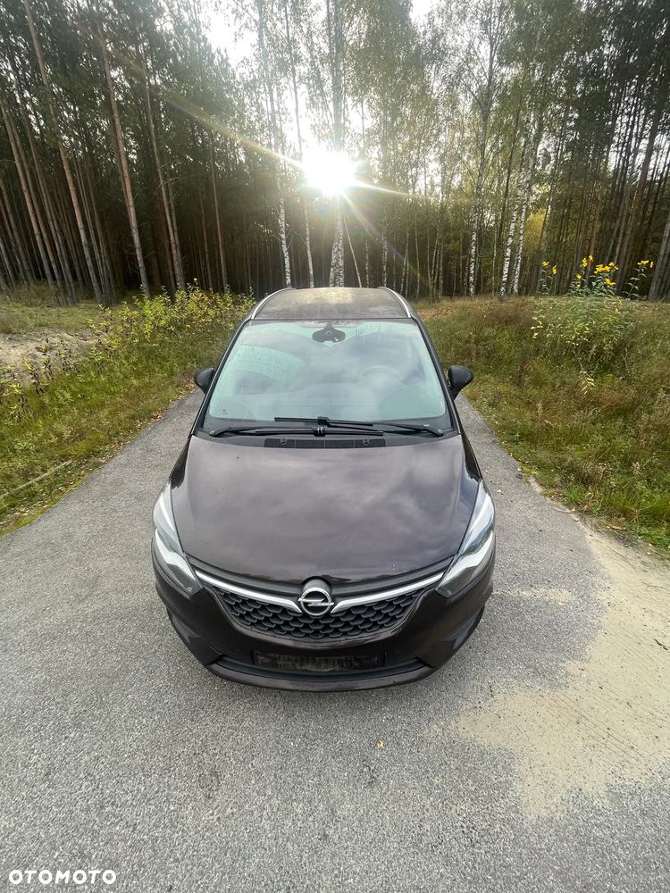 Opel Zafira 1.6 CDTI Cosmo - 2