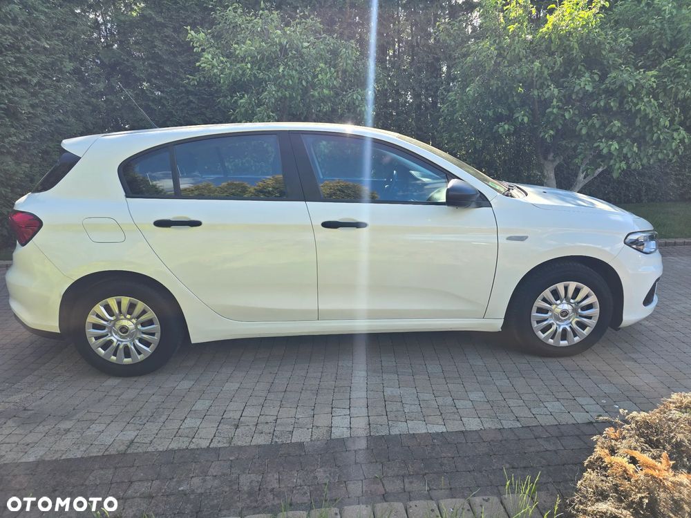 Fiat Tipo 1.4 16V More - 9