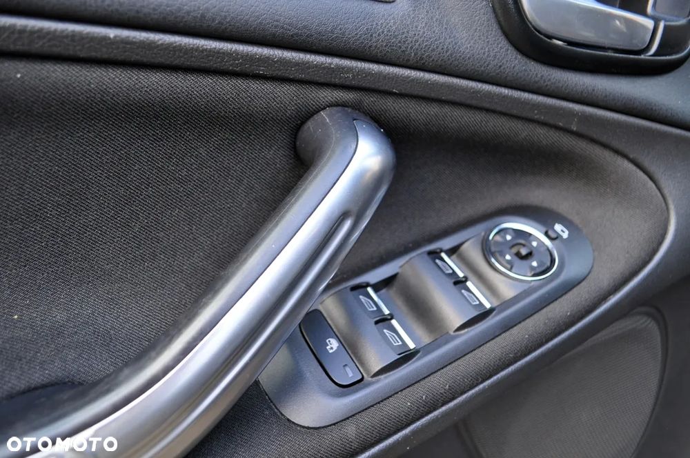 Ford S-Max 1.6 T Platinium X - 19