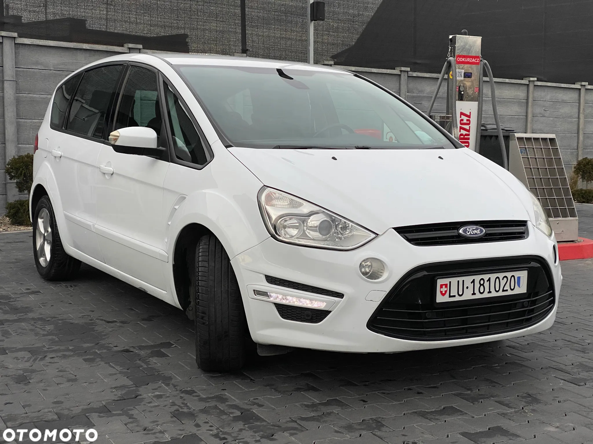Ford S-Max - 5