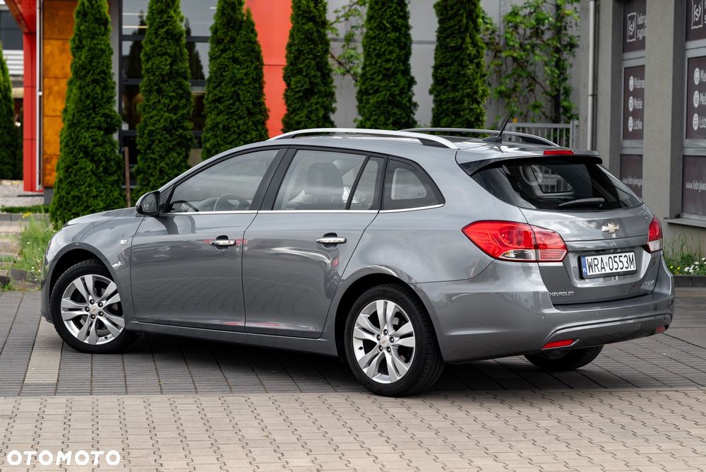 Chevrolet Cruze 1.4 T LT - 11
