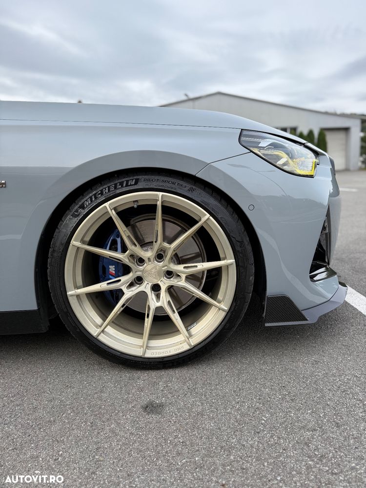 BMW M2 M240i xDrive - 16