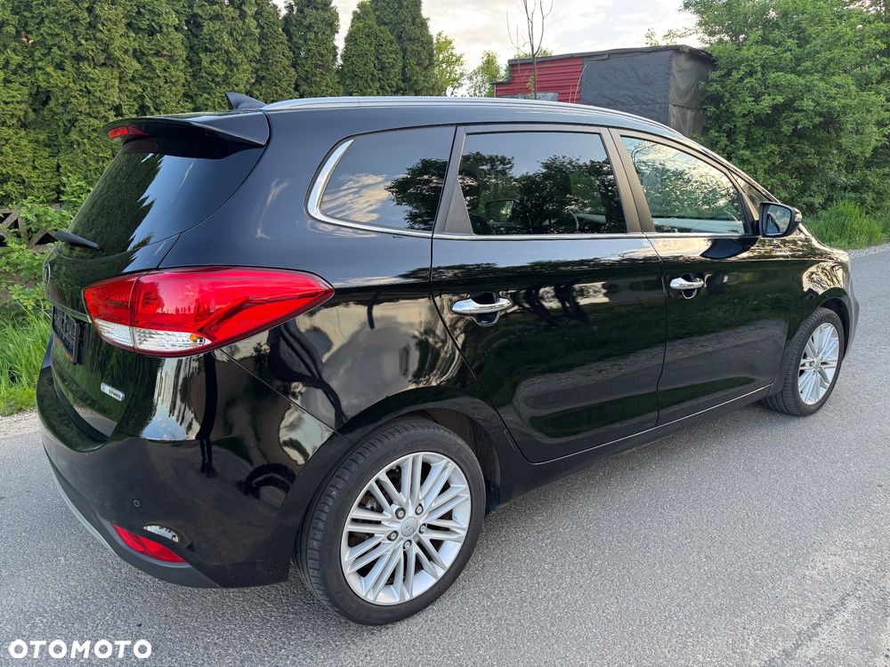 Kia Carens 1.6 GDI Edition 7 - 10