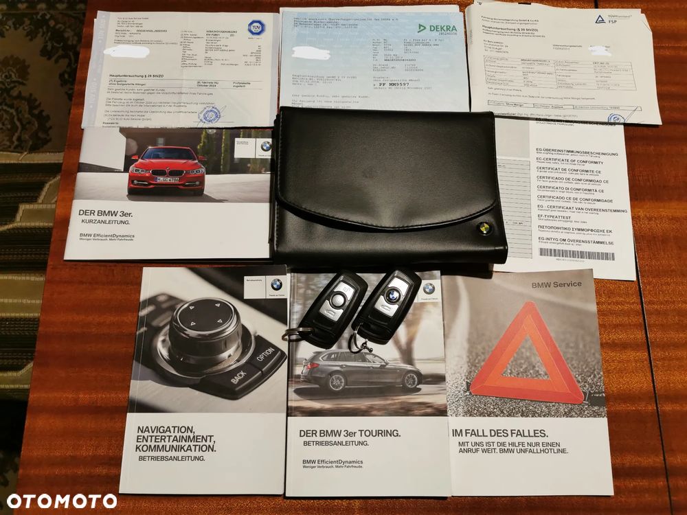 BMW Seria 3 320d Touring xDrive - 38