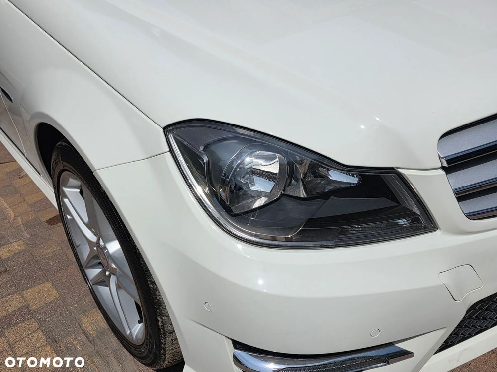 Mercedes-Benz Klasa C 180 BlueEFFICIENCY Avantgarde - 15