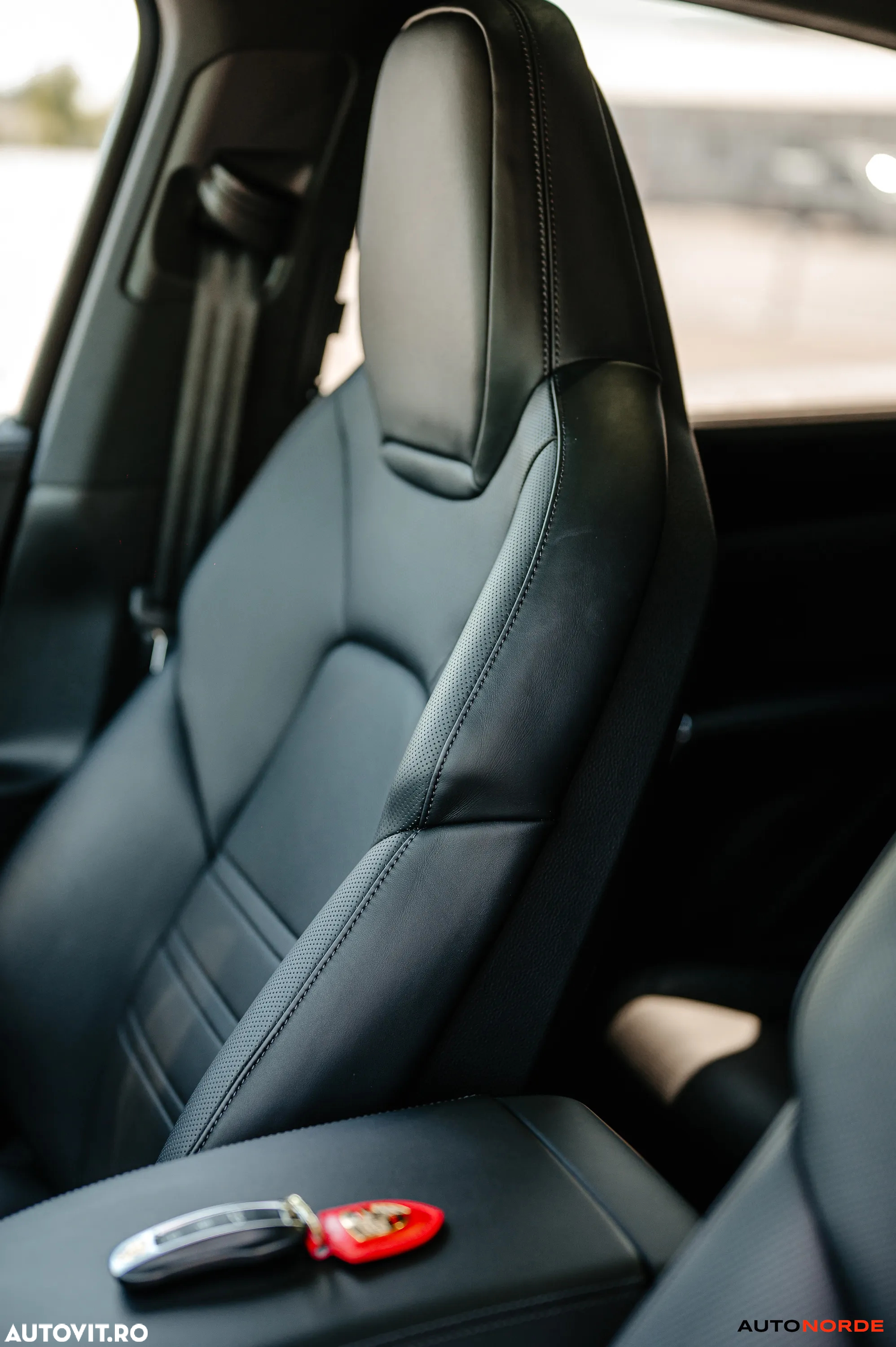 Porsche Cayenne Coupe S - 16