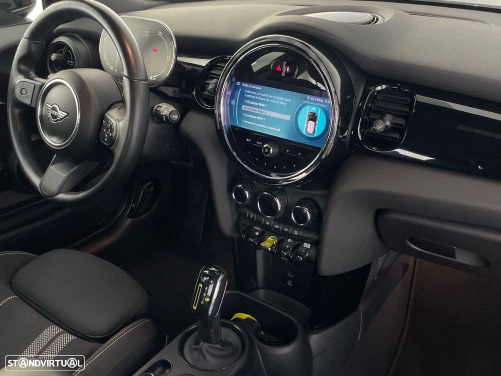 MINI 3 Portas Cooper SE - 22