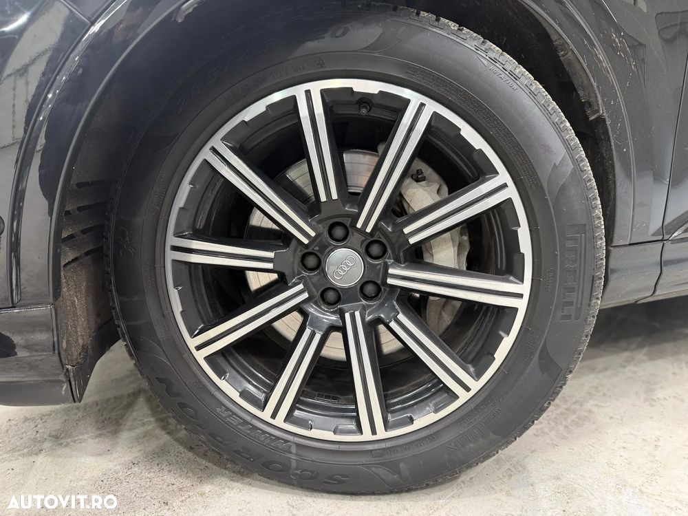 Audi Q7 3.0 55 TFSI quattro Tiptronic S Line - 5