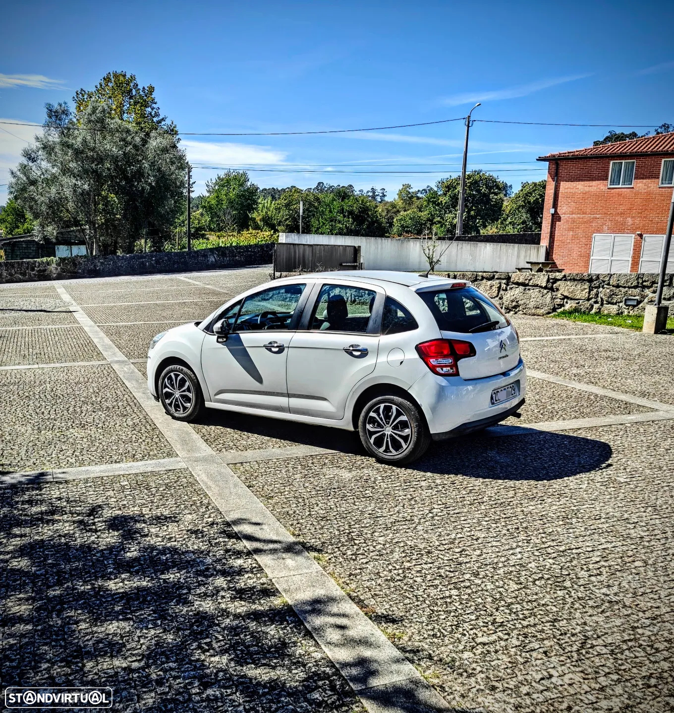 Citroën C3 1.2 PureTech Shine - 18