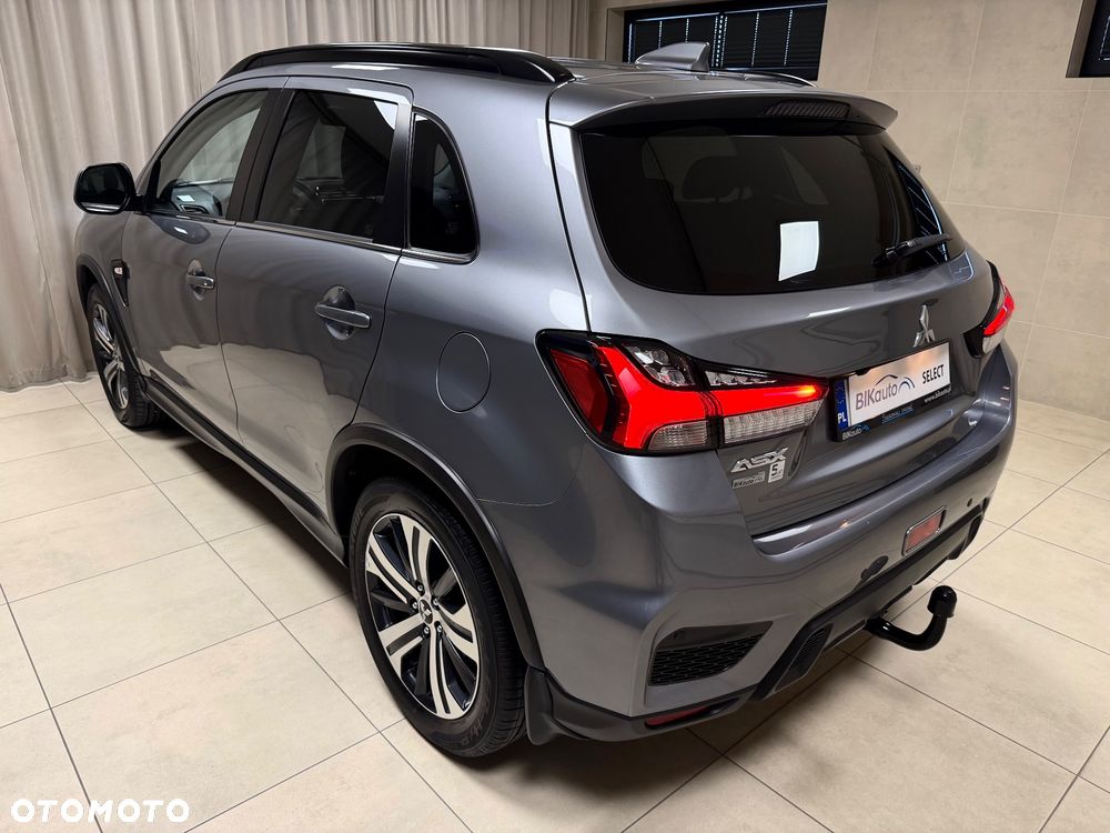 Mitsubishi ASX - 8