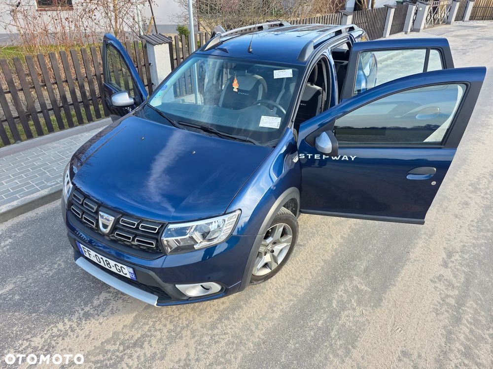 Dacia Logan TCe 90 (S&S) Stepway - 15