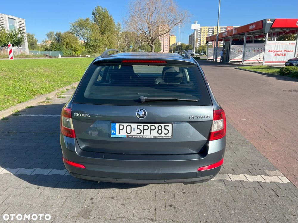Skoda Octavia 1.6 TDI Ambition - 9