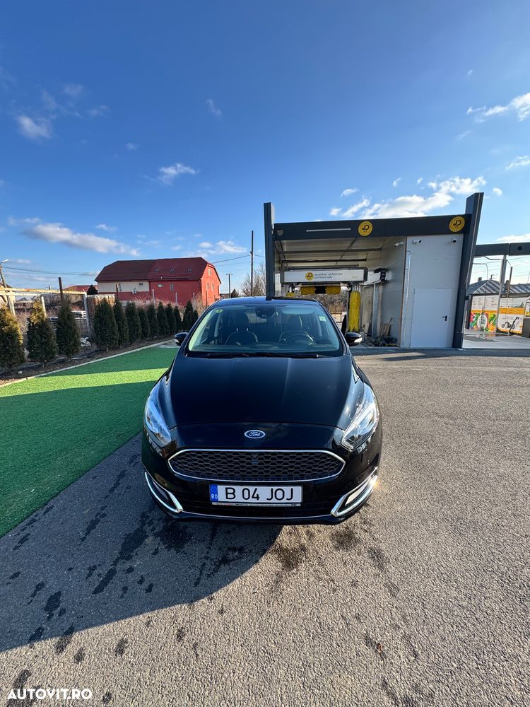 Ford S-Max 2.0 TDCi Powershift Titanium - 2