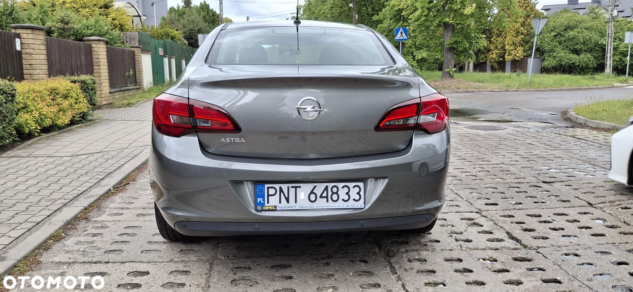 Opel Astra IV 1.6 Business - 4