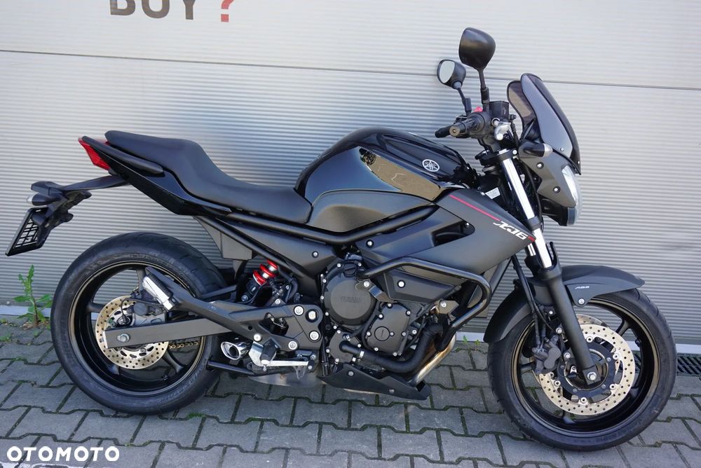 Yamaha XJ - 2