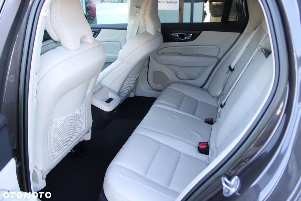 Volvo V60 - 21