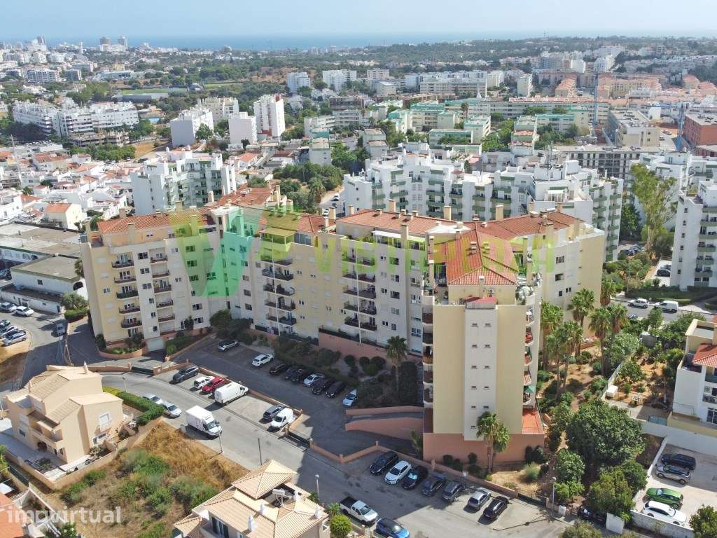 Apartamento T2 com Piscina e Estacionamento na Pedra Mourinha - Por... - Grande imagem: 4/28