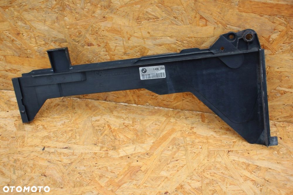 Mocowanie podstawa zbiorniczka wyrównawczego BMW e46 1436250 MANUAL - 2