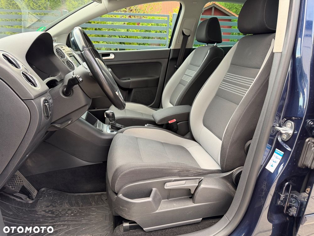Volkswagen Golf Plus 1.6 TDI DPF DSG Life - 19