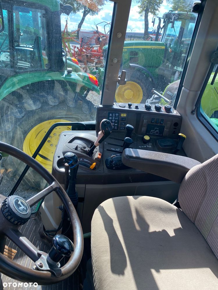 John Deere 6320 - 11