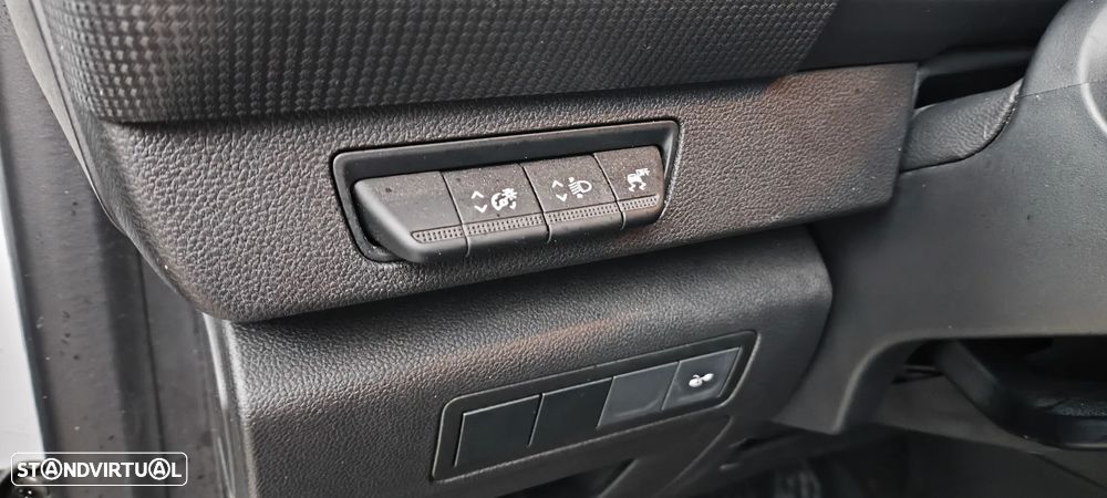 Nissan TOWNSTAR 45KWH 3Lugares - 10