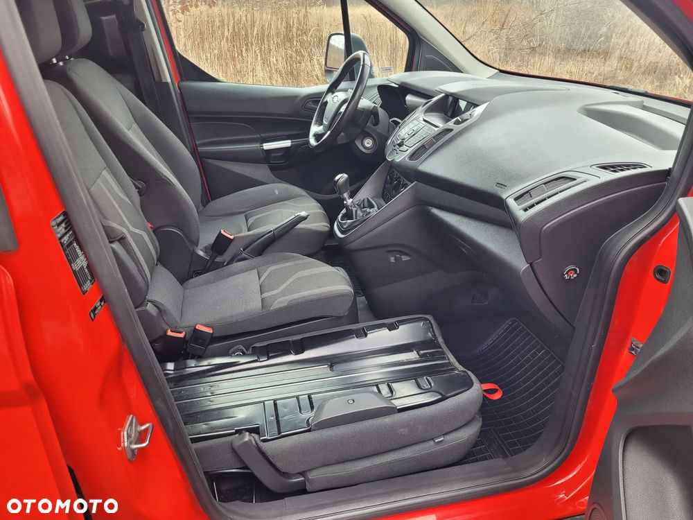 Ford Transit Connect - 25