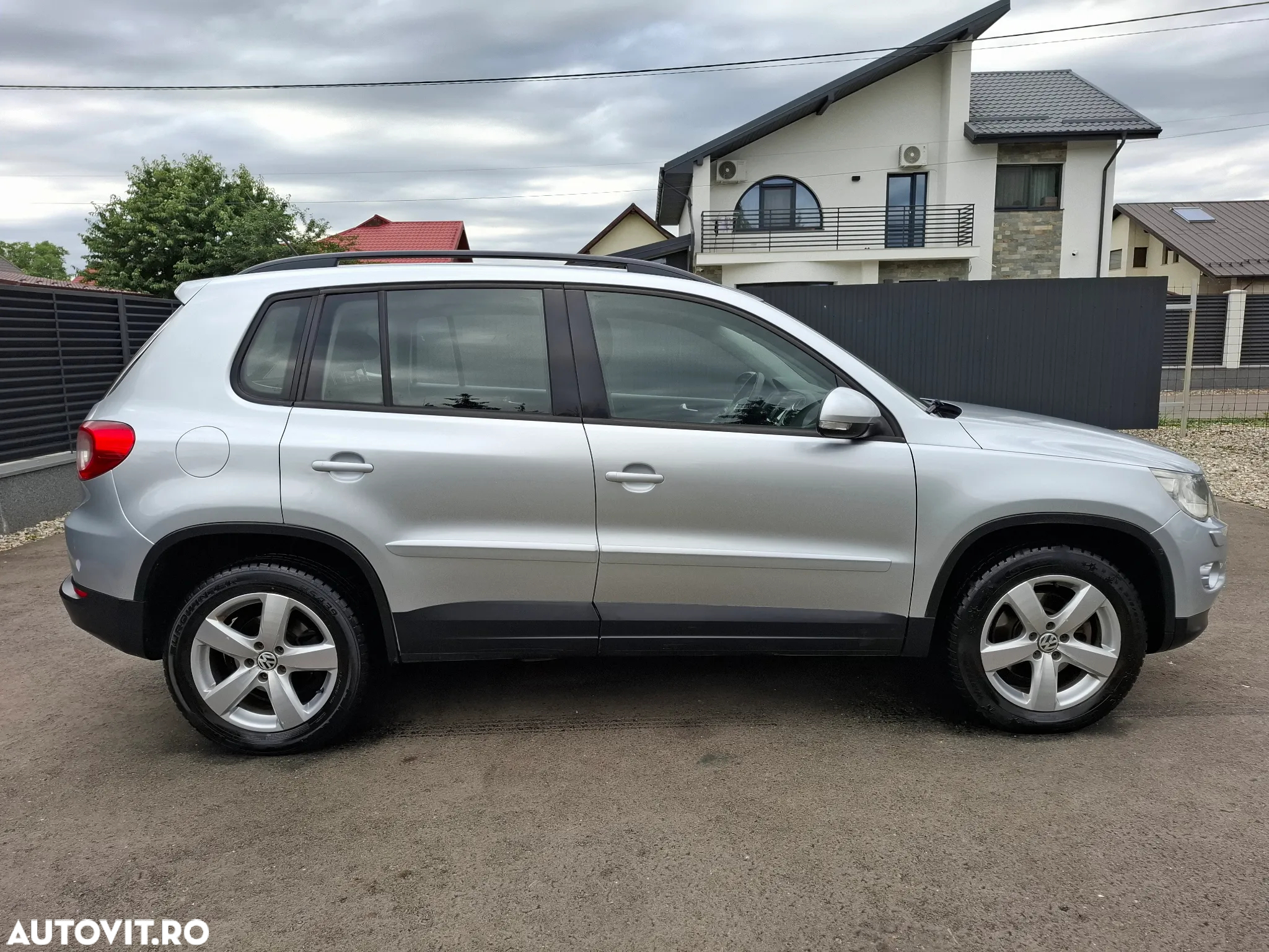 Volkswagen Tiguan 2.0 TDI 4Motion Sport & Style - 17