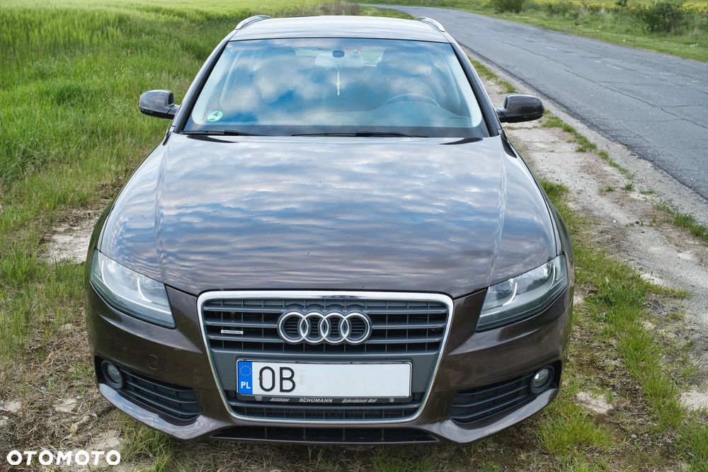 Audi A4 Avant 2.0 TDI DPF quattro Attraction - 1