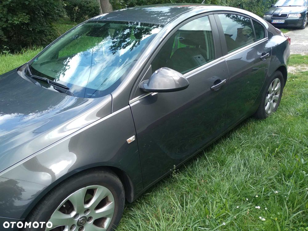 Opel Insignia - 2