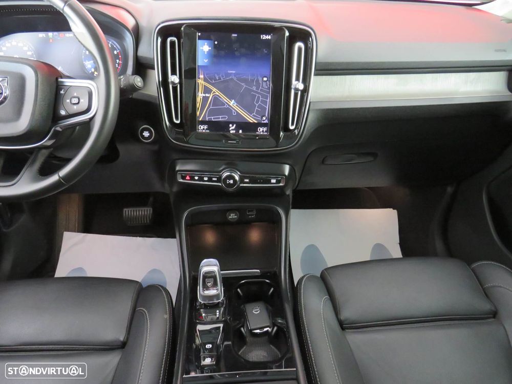 Volvo XC 40 1.5 T2 Inscription Geartronic - 28